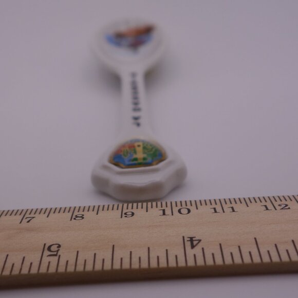 La Gaspesie Quebec Gaspe Que Ceramic Spoon Imported by JC Ricard Made in Taiwan - Picture 8 of 12